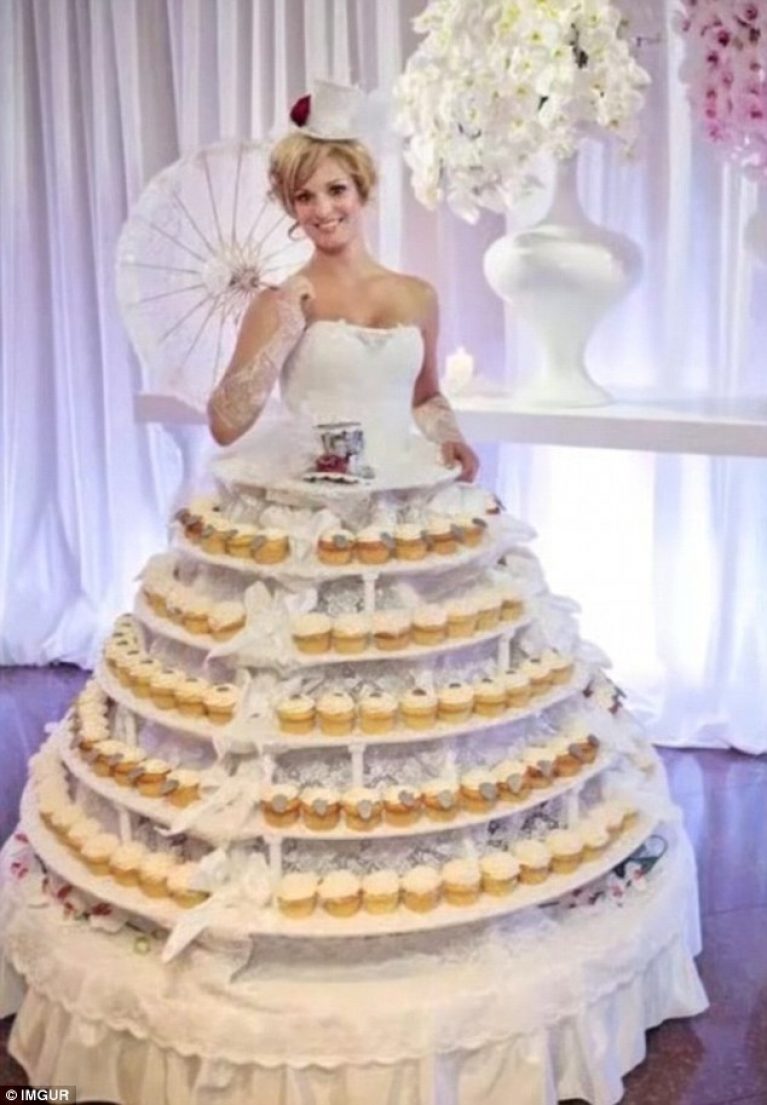 11 Worst Wedding Dresses Of All Time - Page 4 Of 11 - FPN