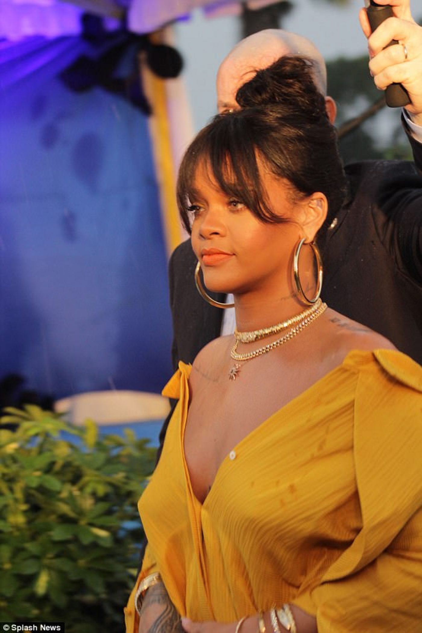 Rihanna Just Made AllYellow Ensemble Look Insanely Glam FPN