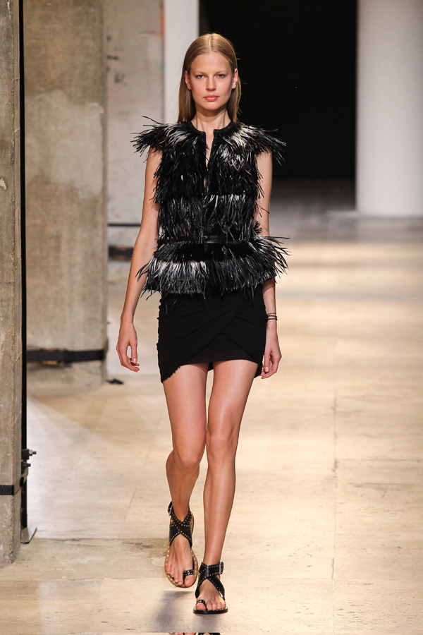 Paris Fashion Week Womenswear Spring/Summer 2015 - Isabel Marant - Catwalk