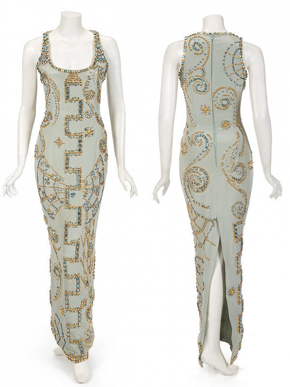 This Princess Diana's Versace Dress Eventually Sold For $200,000 at ...