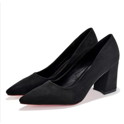 Low-Block-Heel-Suede-Pointed-Shoes---Black-4160857