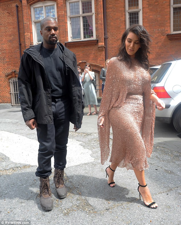 Kim-Kardashian-Sequinned-Dress-FashionPoliceNigeria-3