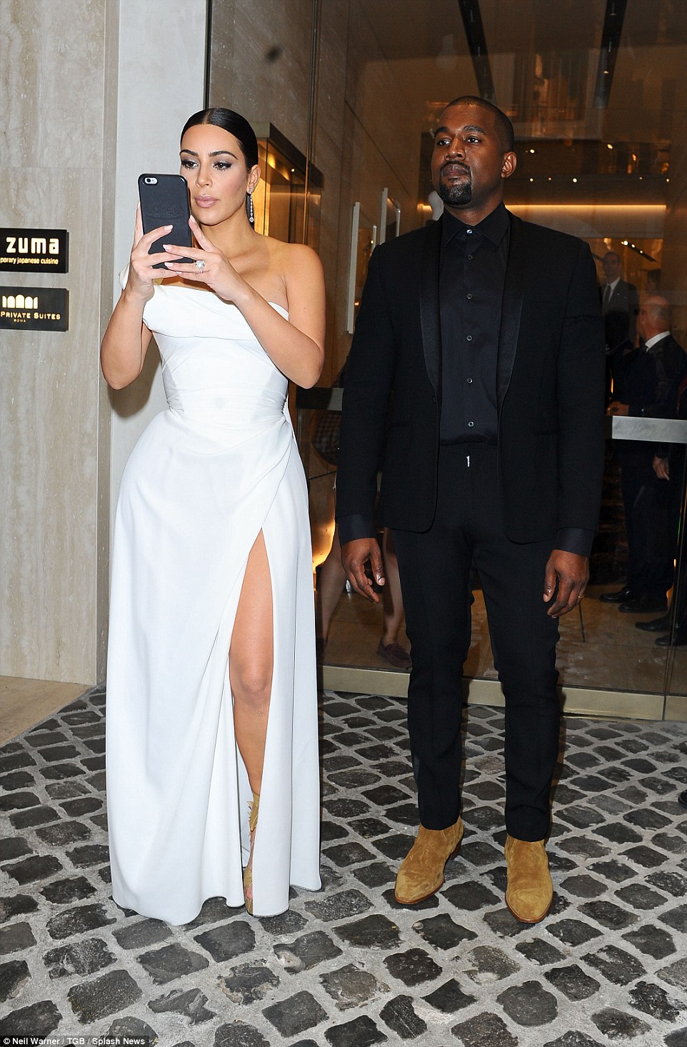 Kim-Kardashian-figure-hugging-white-Vivienne-Westwood-gown-FashionPoliceNigeria-1