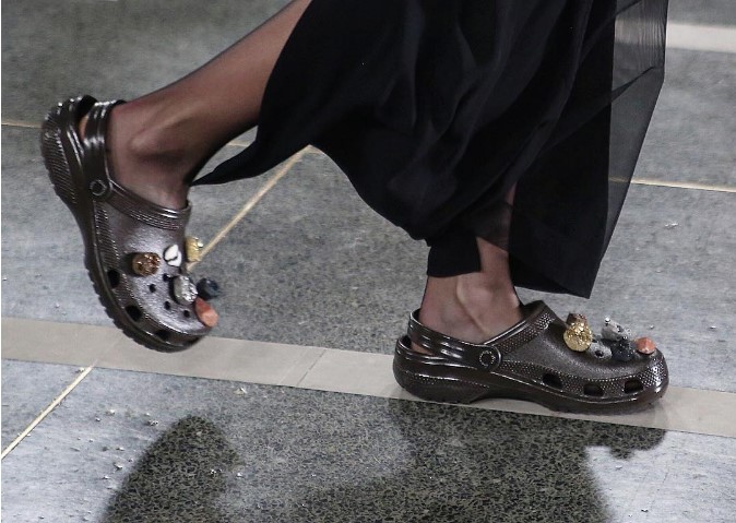 This Designer Just Gave Crocs Shoes A Major Makeover At London Fashion ...