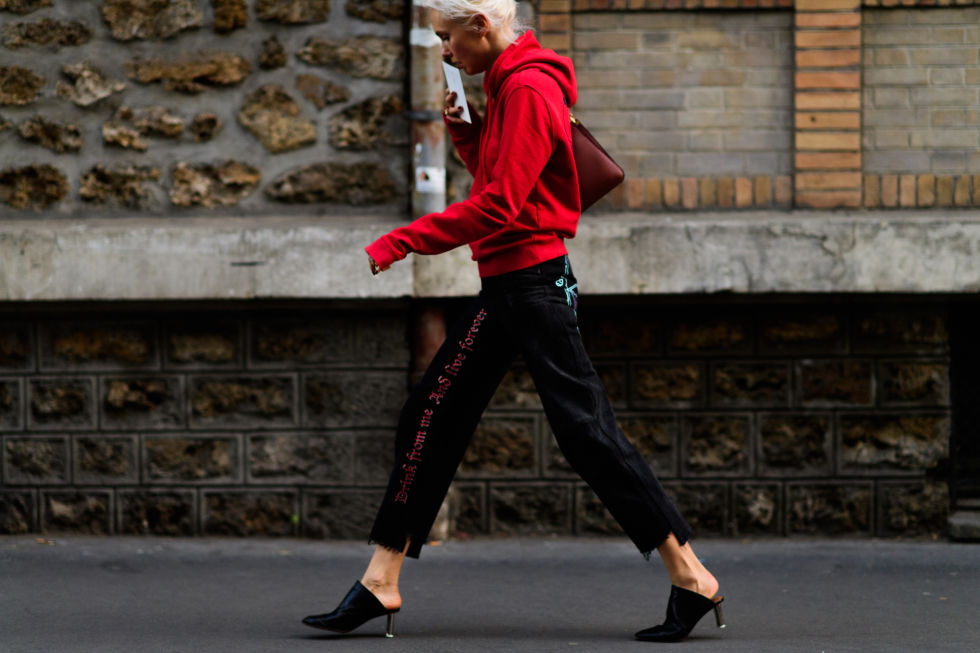 street-style-paris-fashion-week-spring-2017-fashionpolicenigeria-071