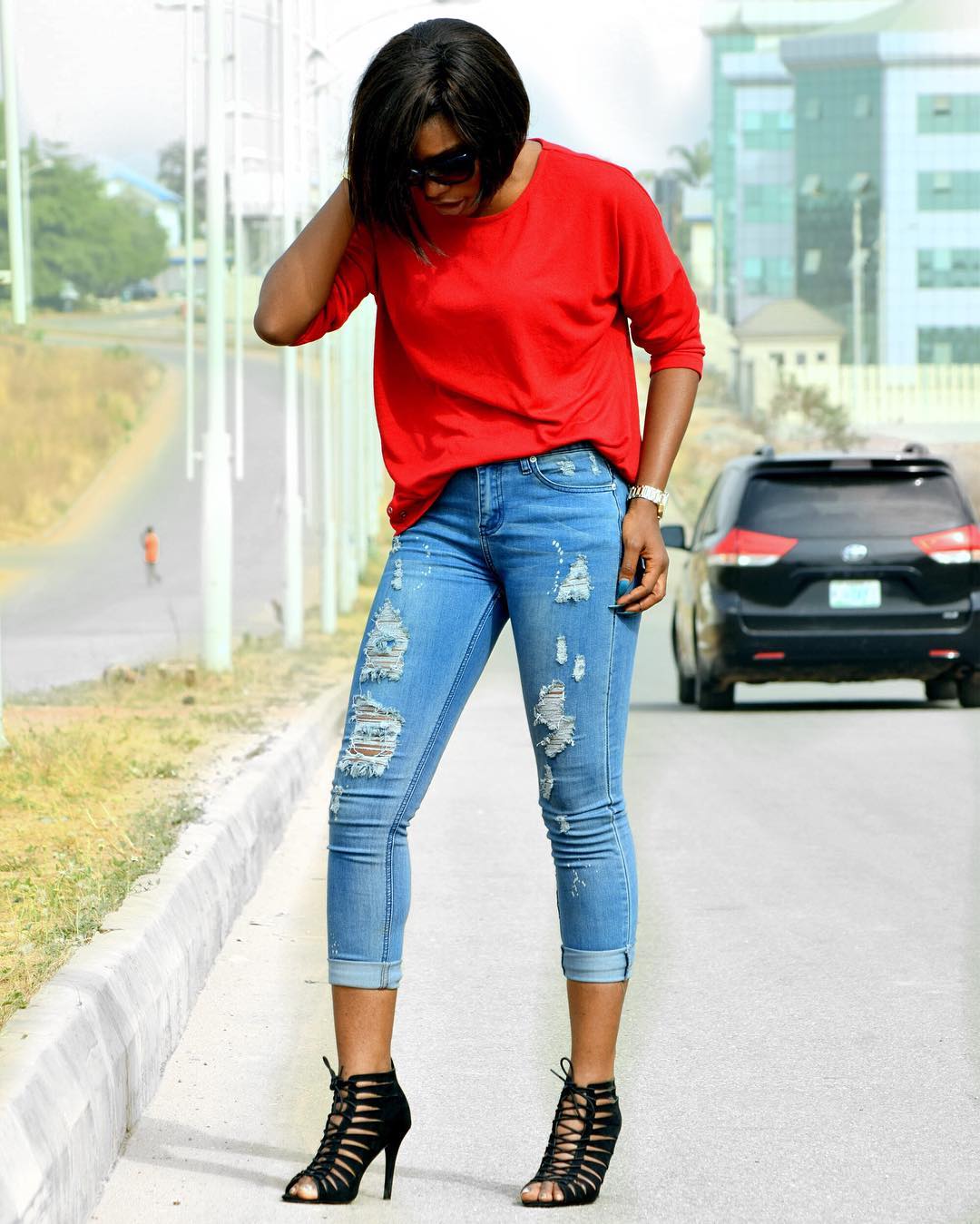 how-to-wear-red-for-festive-holiday-holiday-fashionpolicenigeria-6