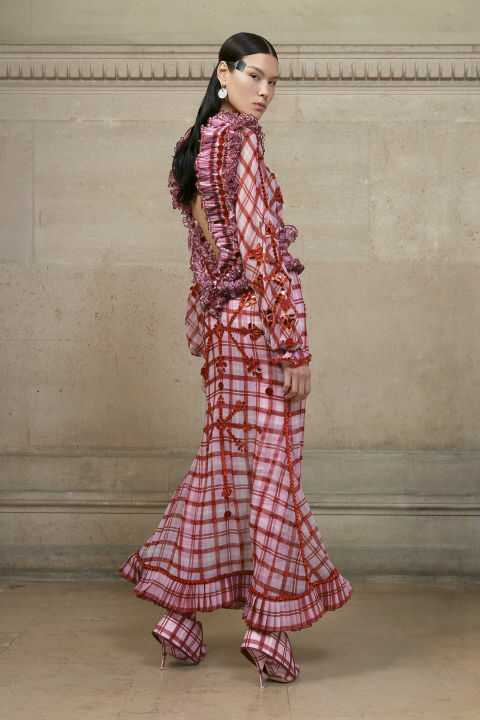 Haute-Couture-Week-Spring-2017-Givenchy-Fashionpolicenigeria-7