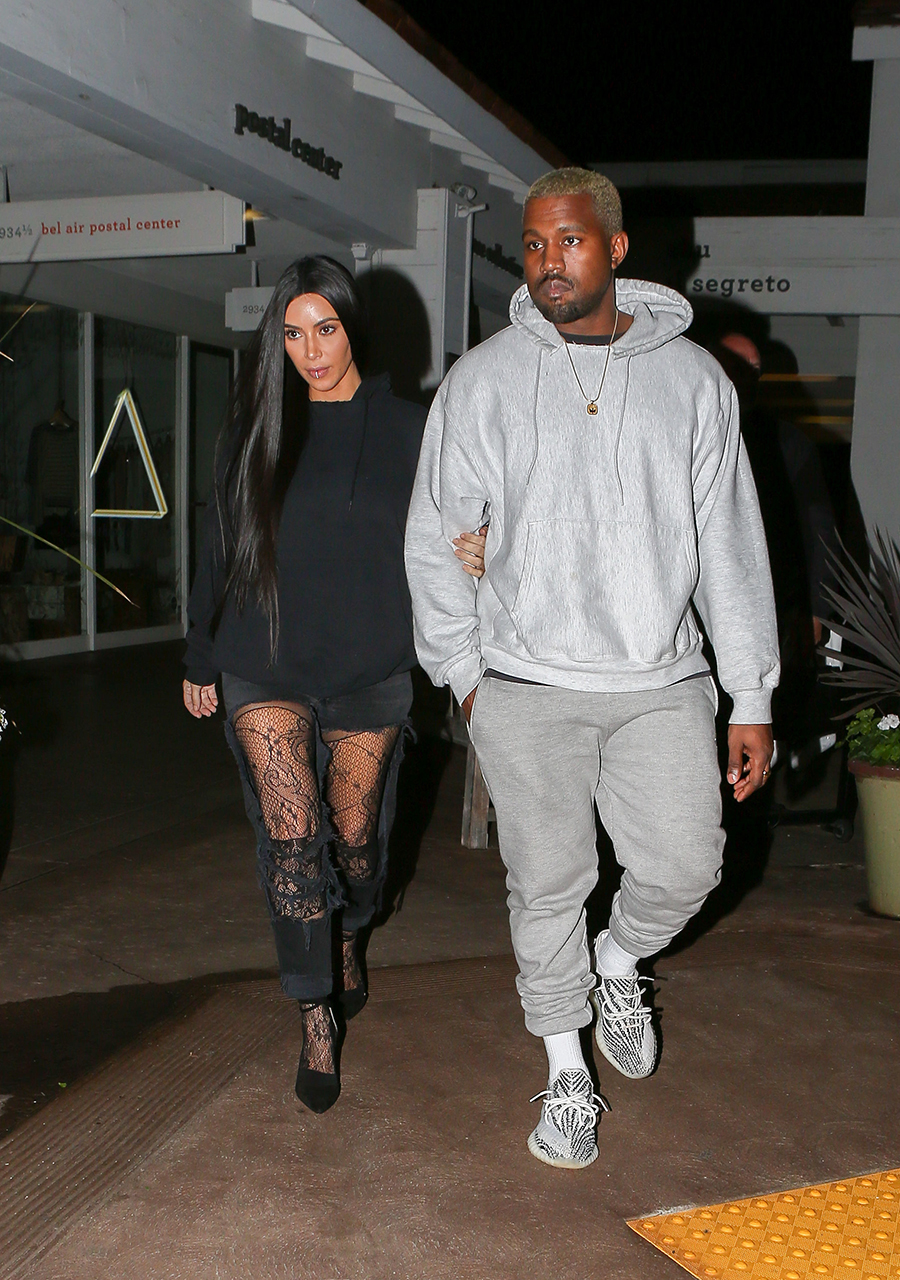 kim-kardashian-ripped-jeans-fashionpolicenigeria