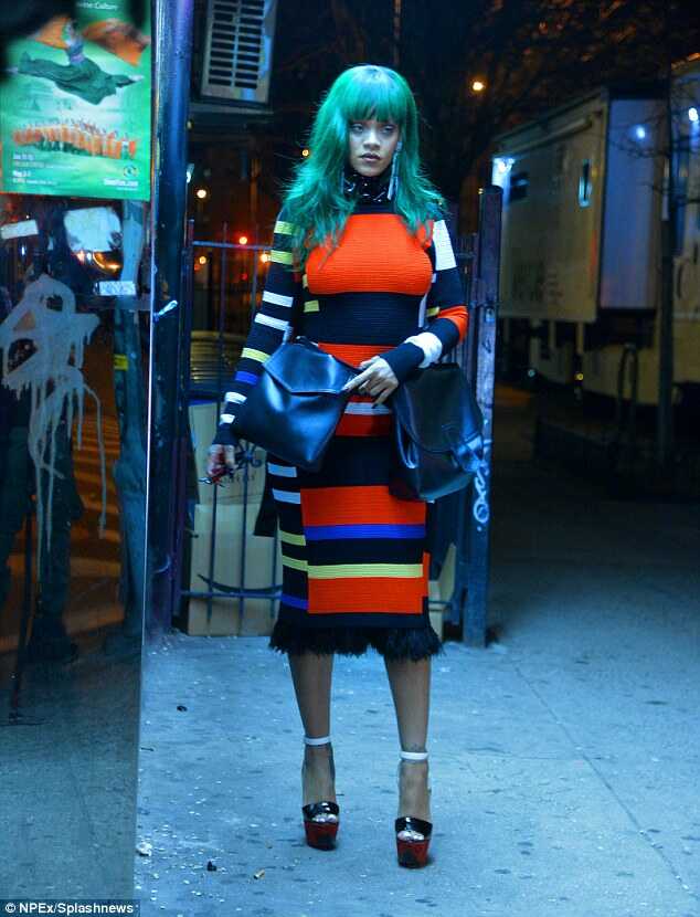 Rihanna-green-hair-fashionpolicenigeria-3