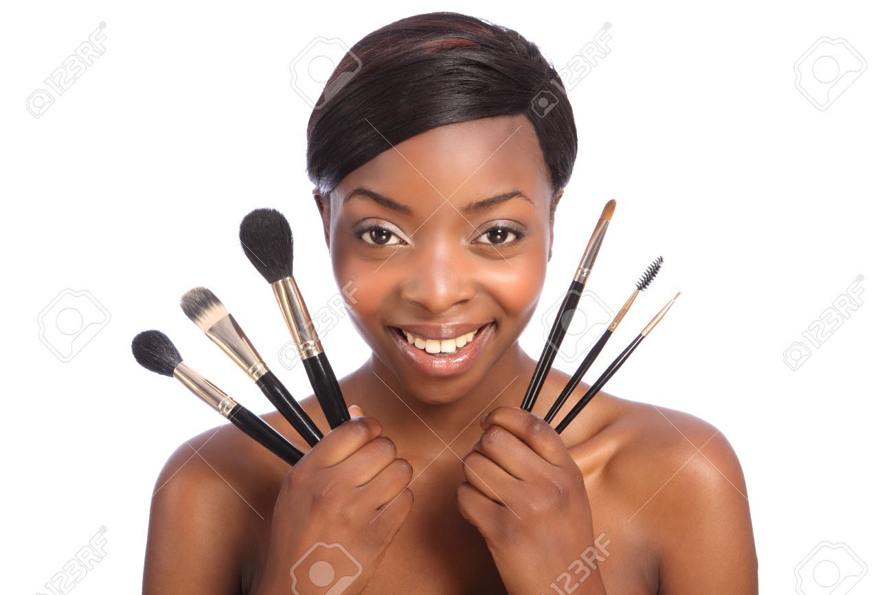 This Is The Most Genius Technique For Drying Your Makeup Brushes