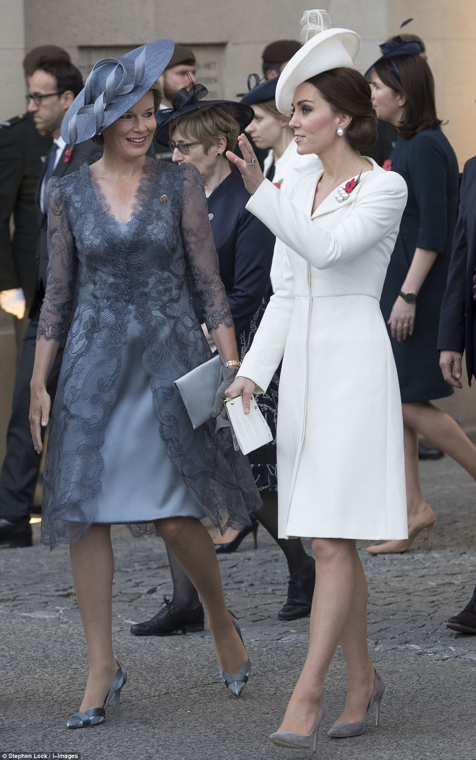 Kate-Alexander-McQueen-coat-Dress-Battle-of-Passchendaele