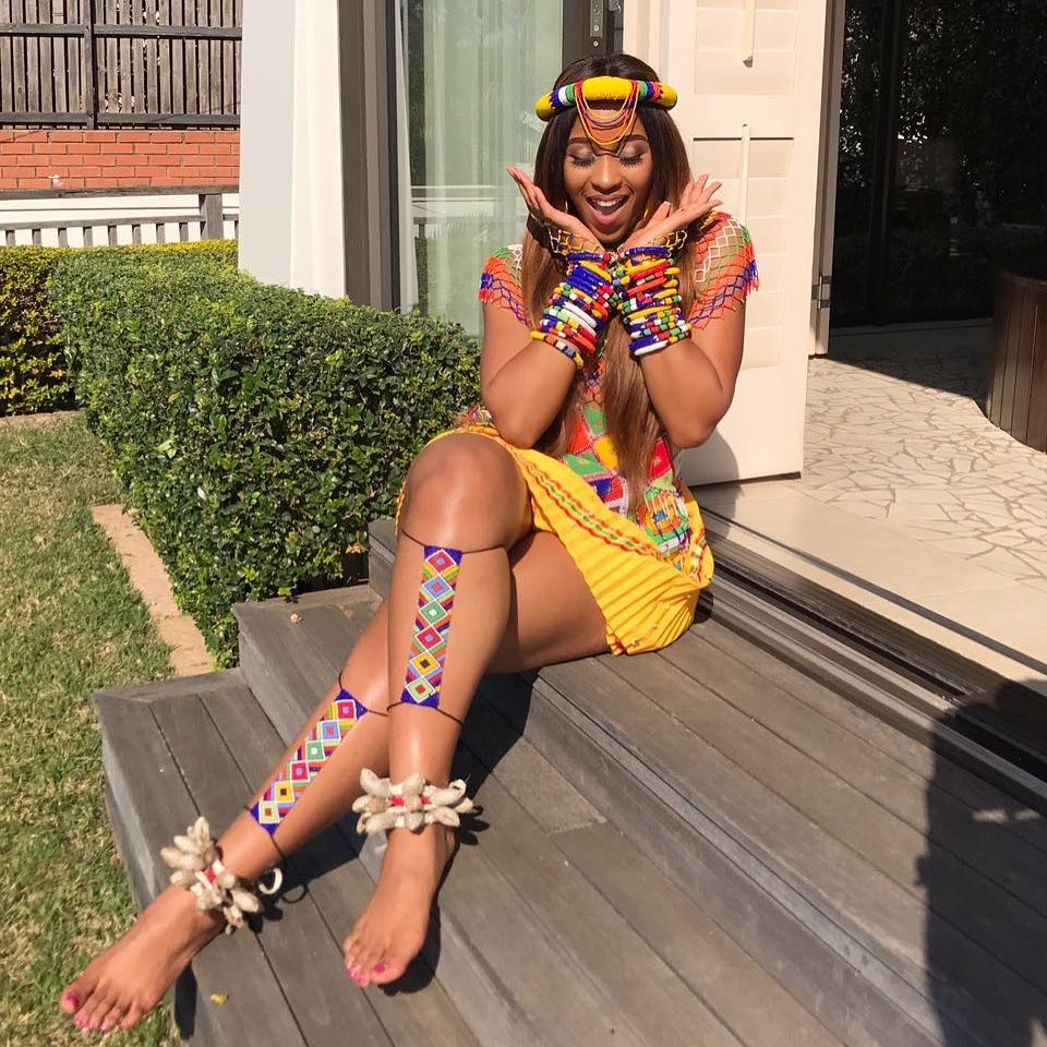 this-traditional-zulu-wedding-attire-worn-by-umemulo-bride-is-too-cute