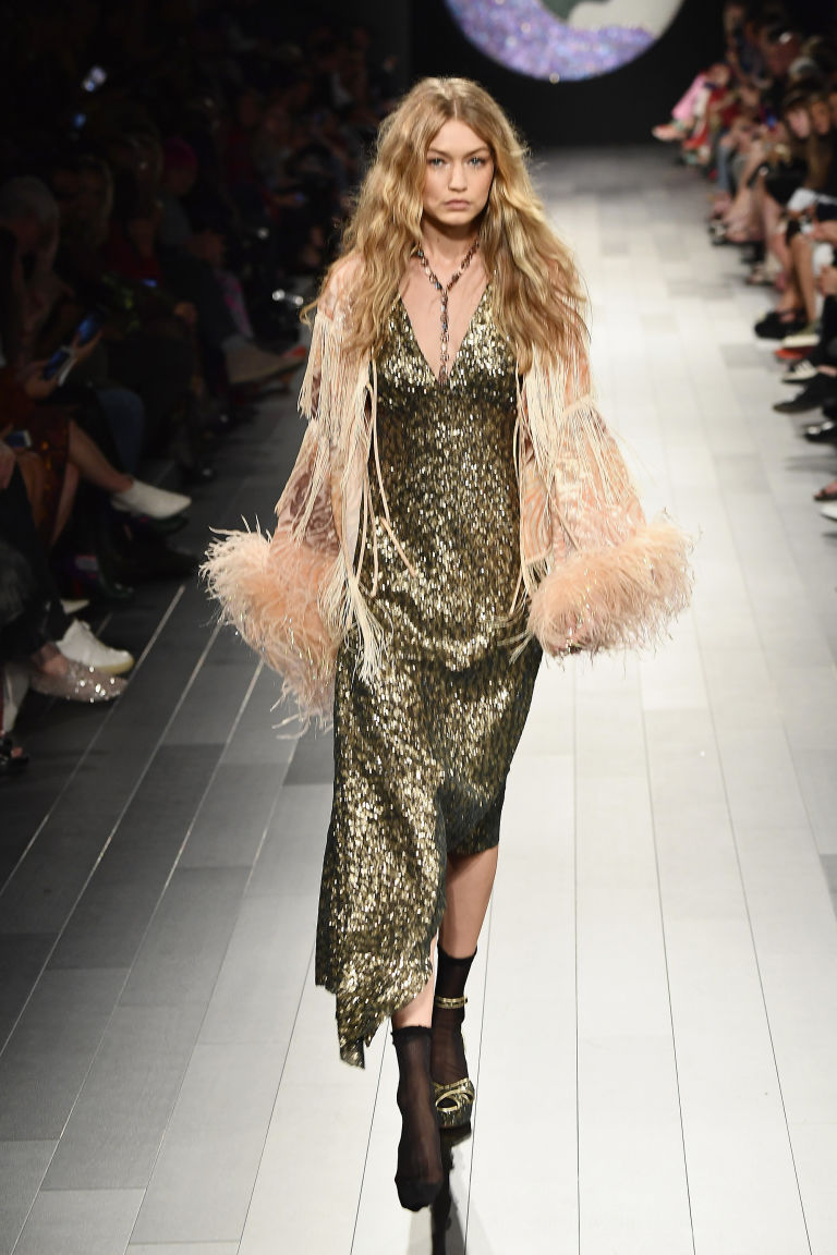 Gigi Hadid Wardrobe Malfunction New York Fashion Week SS18 