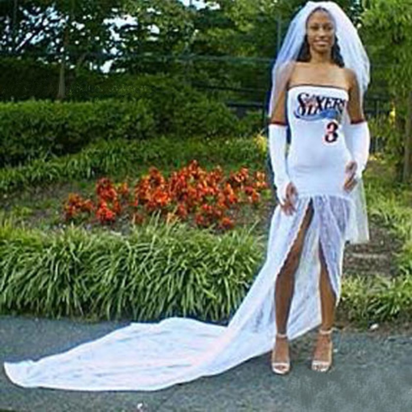 Свадебное платье в спортивном стиле