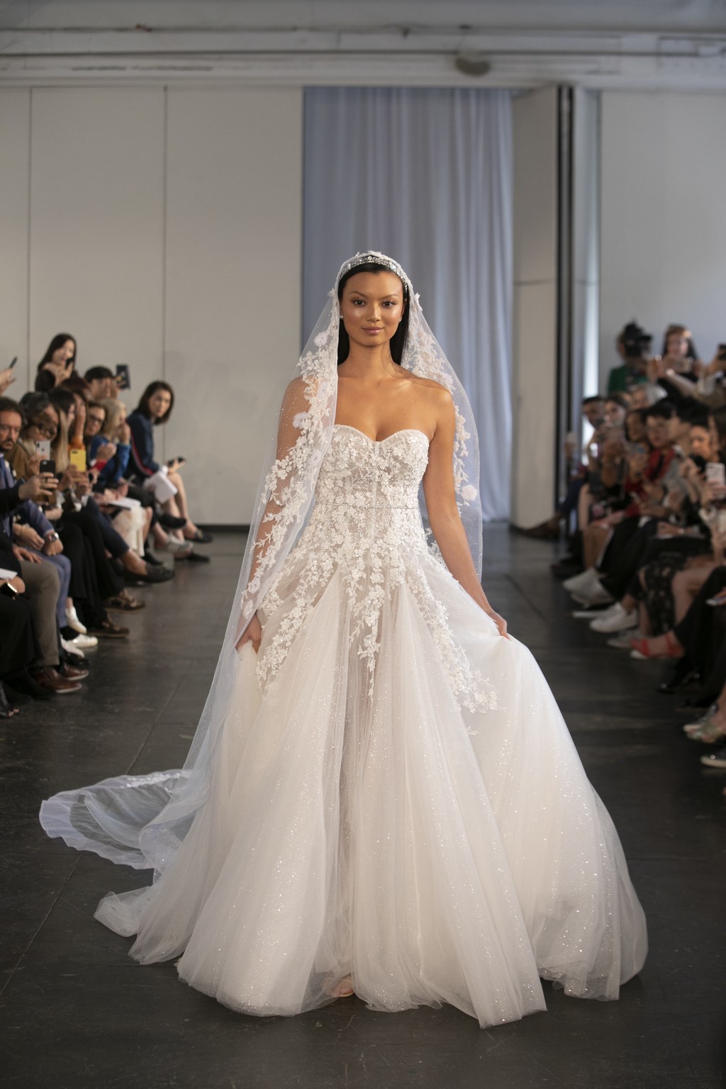 The-Best-Wedding-Gowns-From-Bridal-Week-Fall-2019