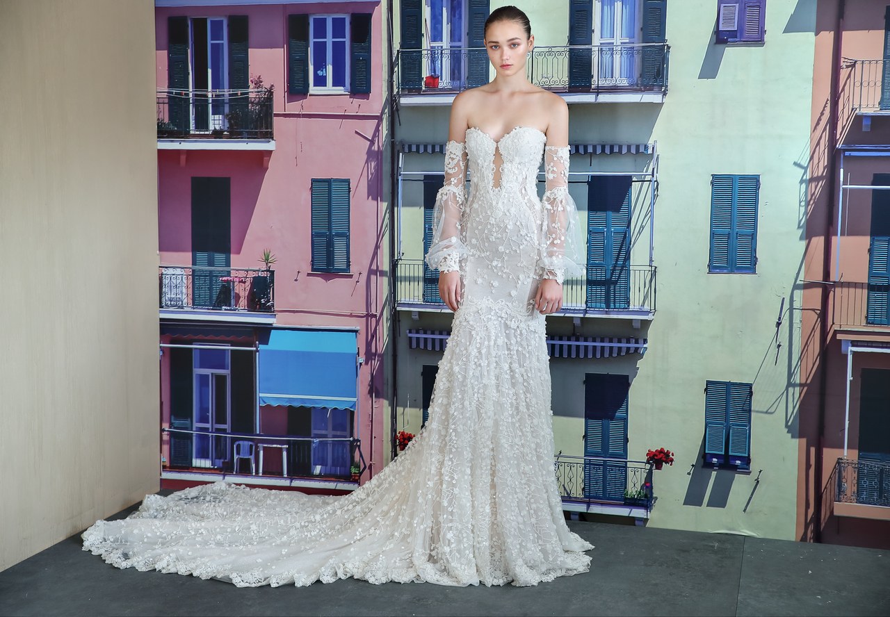 The-Best-Wedding-Gowns-From-Bridal-Week-Fall-2019