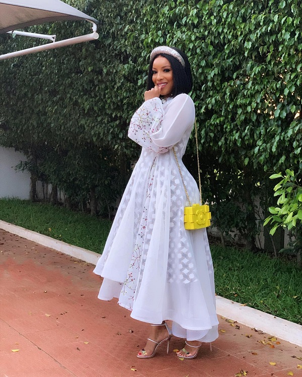 Joselyn Dumas Just Stepped Out In A Wedding Gown