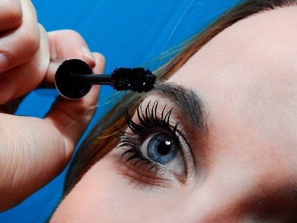 The Best Times To Try Out Eyelash Extensions