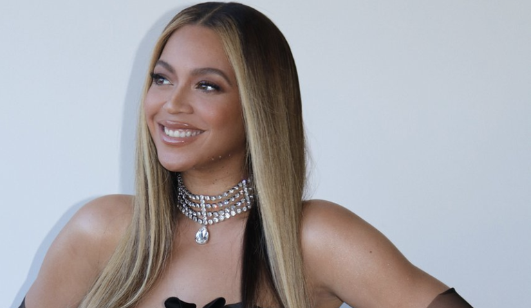 Beyonce Just Unveiled Her Full Look For The 2020 BET Awards