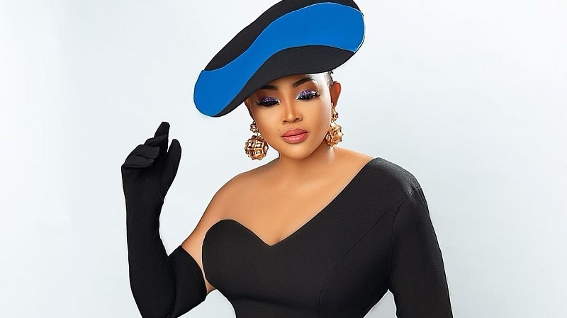 Mercy Aigbe Stuns in a Beautiful Mini Dress and a Matching Hat | FPN