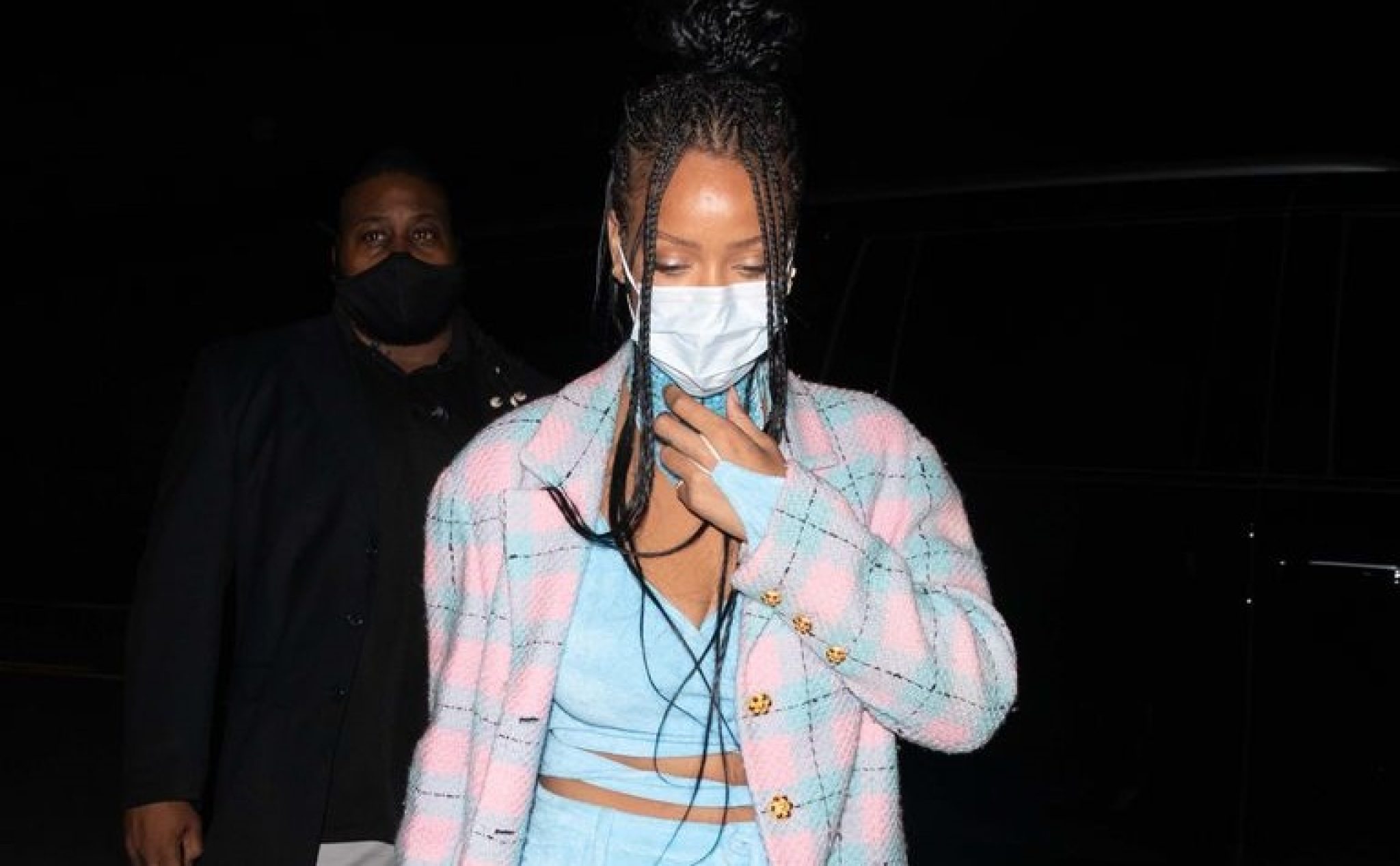 Rihanna Shows Us How to Wear Pastel Pink and Blue Like a Star | FPN