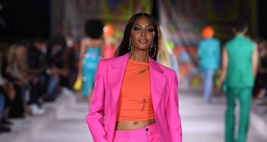 Naomi Campbell makes Versace runway return for 1st time since