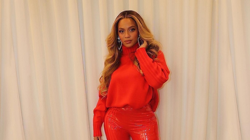 Beyonce Valentine's Day Outfit 2022