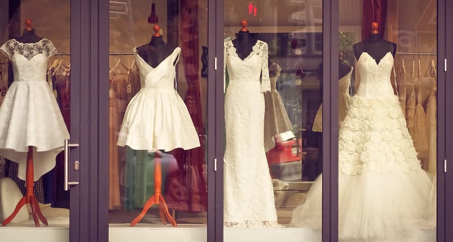 Common Wedding Dress Shopping Mistake Photo - Fashion Police Nigeria