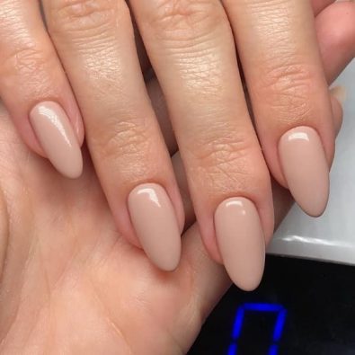 Almond-Shaped Nail Design Ideas