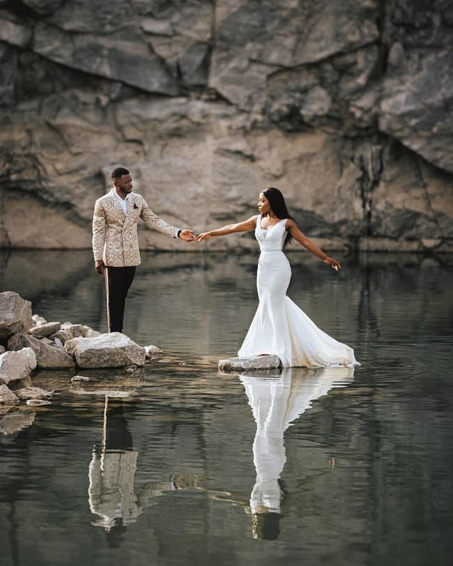 Groom and bride photoshoot session