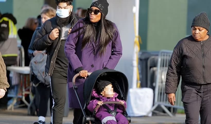 Naomi Campbell and Daughter Matching Outfit
