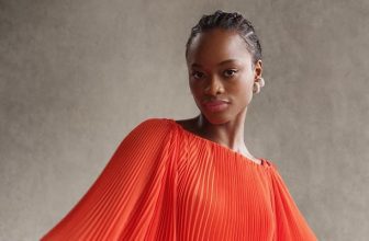 Mayowa Nicholas Oscar de la Renta Pre-Fall 2023 Collection