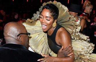 Tiwa Savage Robert Wun Ruffled Dress For 2022 Fashion Awards