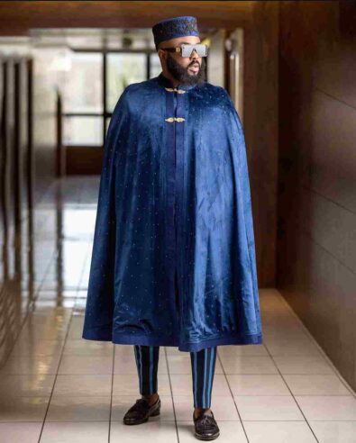 VJ Adams is serving Royalty in his Blue Velvet Cape Outfit at the AMVCA Awards Night