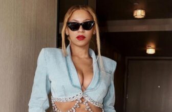 Beyonce wears denim on denim trend renaissance tour