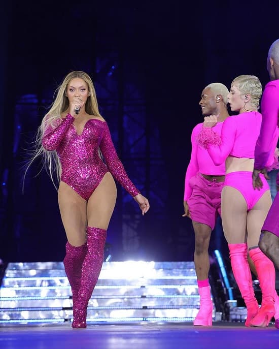 Beyonce Barbiecore outfit New Jersey Renaissance tour - Fashion Police Nigeria