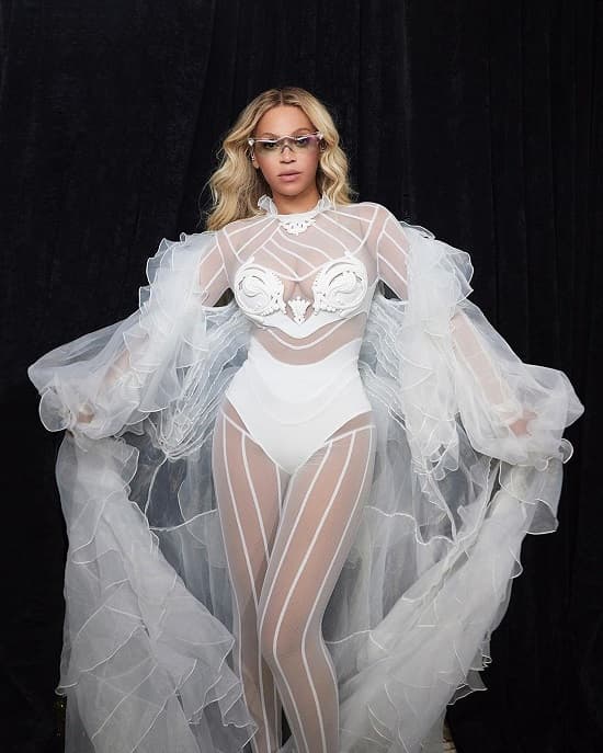Beyonce wears a white catsuit by Israeli designer Alon Livne during Boston Renaissance tour wardrobe - Fashion Police Nigeria