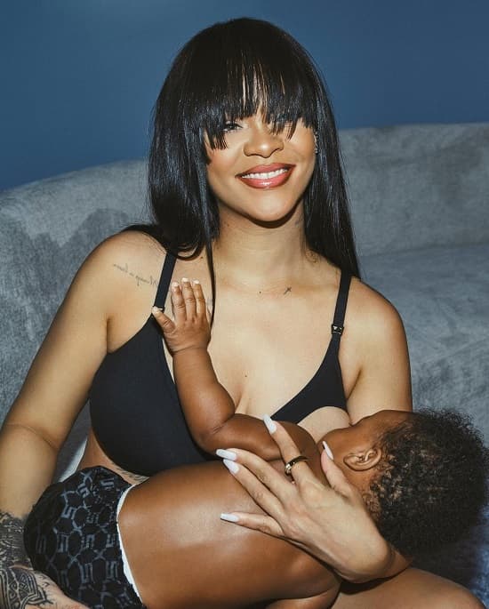 Photo of Rihanna breastfeeding son RZA in new Savage x Fenty collection - Fashion Police Nigeria