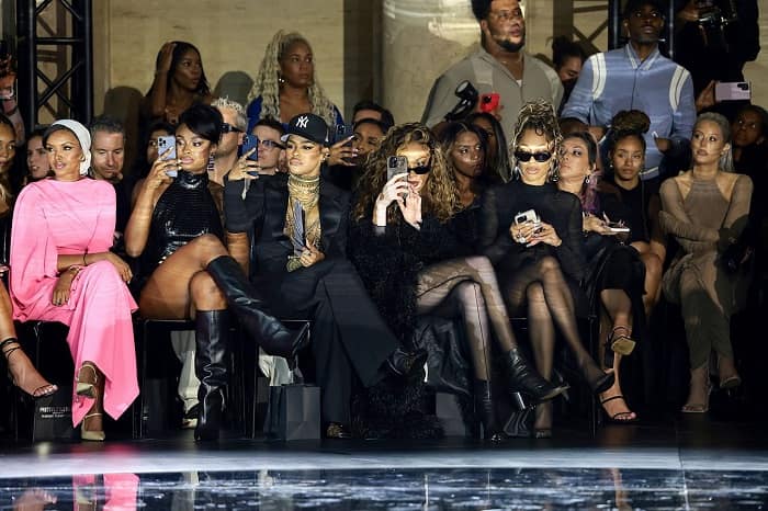 Celebrity sitting at the front row during Naomi Campbell X Pretty Little Thing fashion show Collaboration photo - Fashion Police Nigeria