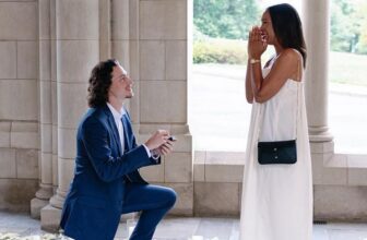 Photo of man kneeling down to propose to girlfriend and she cried - Fashion Police Nigeria