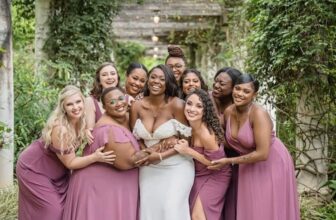 Photo of a bride with her bridesmaids - Fashion Police Nigeria