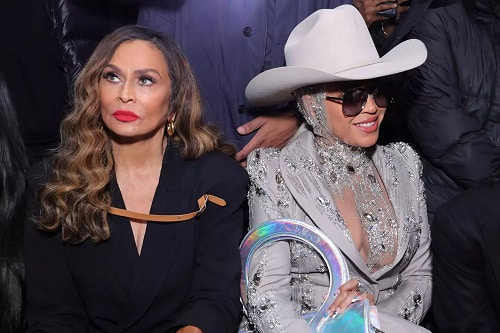Photo of Beyonce and mom Tina Knowles at NYFW 2024- Fashion Police NIgeria