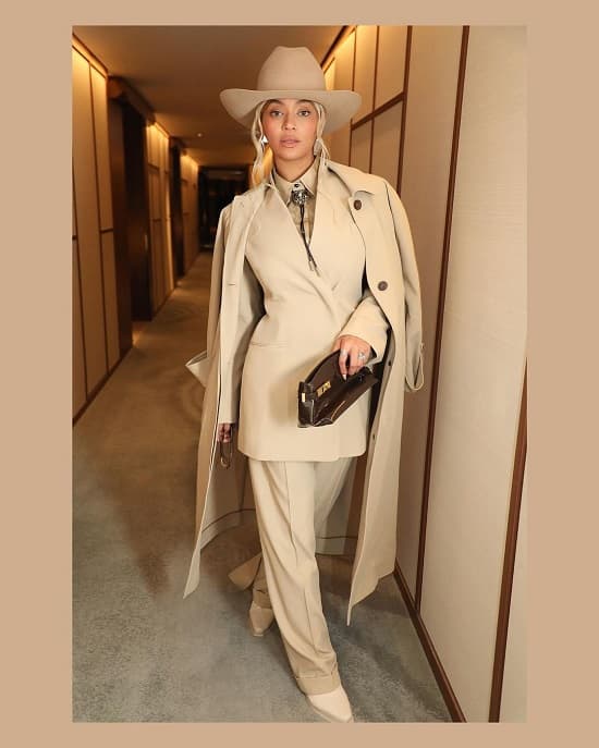 Beyonce cowboy dressing in cream-hued suit photo - Fashion Police Nigeria