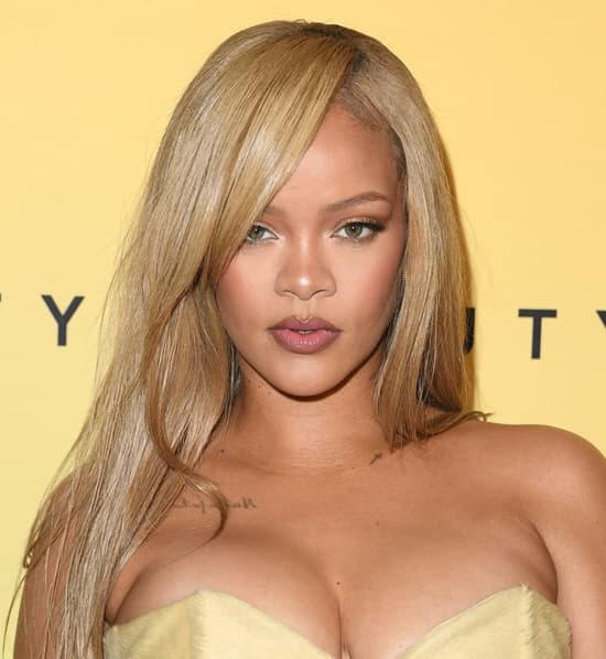 Rihanna wears strapless dress and matching hair to celebrate the new Fenty x Beauty launch in LA - Fashion Police Nigeria