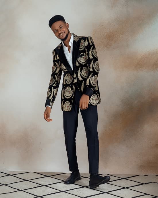 Ebun Oladoye Debuts Bold New African Prints Suit Collection for Men - Fashion Police Nigeria