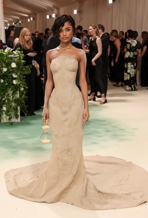 tyla-attends-the-2024-met-gala