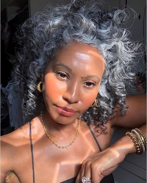 A beautiful young black woman with a grey hair - Fashion Police Nigeria