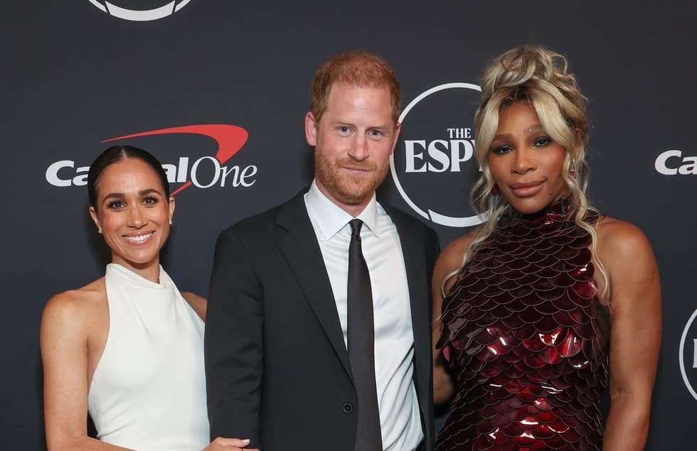 Meghan Markle sleek halterneck gown ESPY awards 2024