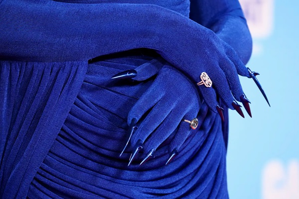 Jodie Turner-Smith Wears the Royal Blue Gown Like no Other at the 2024 MTV EMAs