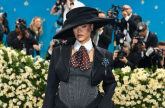 Rihanna Announces Third Pregnancy at the 2025 Met Gala with a Show-Stopping Look